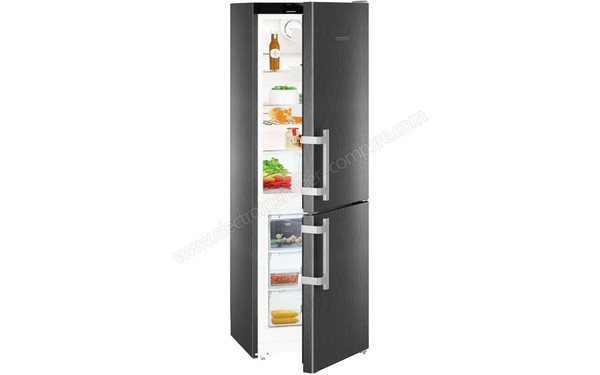 LIEBHERR Cbs 3425 - Vue 3/4 gauche porte entrouverte
