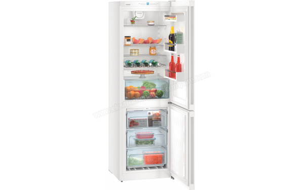 LIEBHERR CN 322 - Vue de l'int&eacute;rieur 3/4 gauche