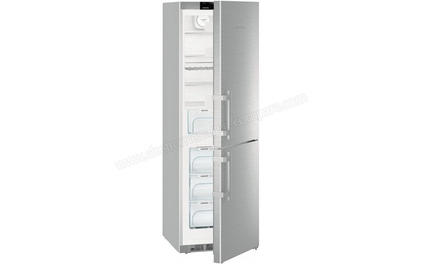 LIEBHERR CNef 4315 - Vue 3/4 gauche vide, porte entrouverte