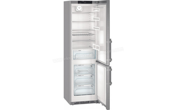 LIEBHERR CNef 4835-20 - Vue de l'int&eacute;rieur 3/4 gauche