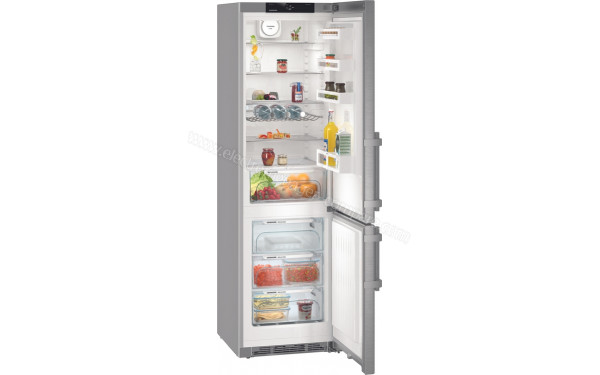 LIEBHERR CNef 4835-20 - Vue de l'int&eacute;rieur 3/4 gauche