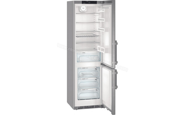 LIEBHERR CNef 4835-21 - Vue de l'int&eacute;rieur