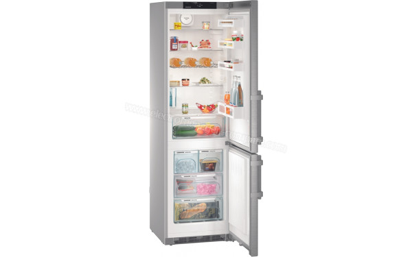 LIEBHERR CNef 4845-20 - Vue de l'int&eacute;rieur 3/4 gauche