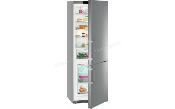 LIEBHERR CNef 5725-20 - Vue 3/4 gauche avec porte ouverte