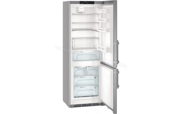 LIEBHERR CNef 5745-20 - Vue 3/4 gauche