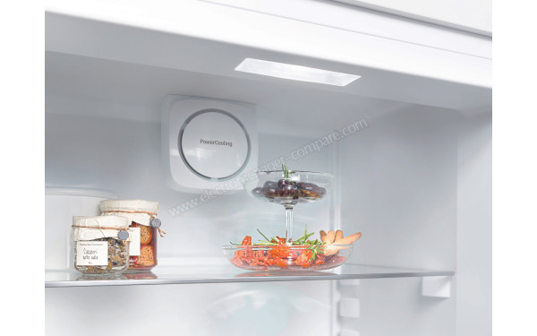 LIEBHERR CNPel 332-21 - Eclairage int&eacute;gr&eacute; de type LED 
