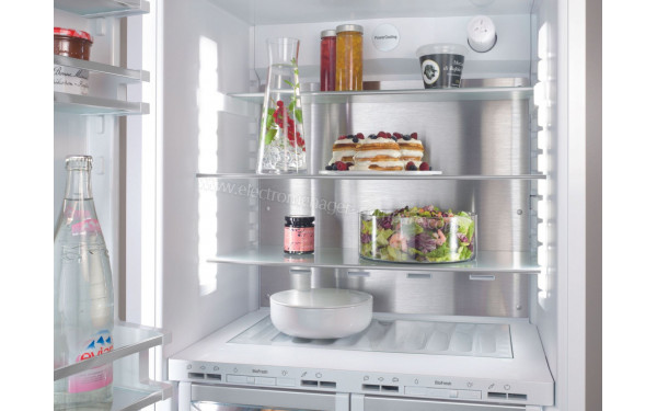 LIEBHERR ECBN5066G-23 - Clayettes (cr&eacute;dit : Boulanger)