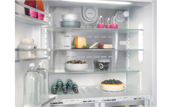 LIEBHERR ECBN 6156-23 - Clayettes