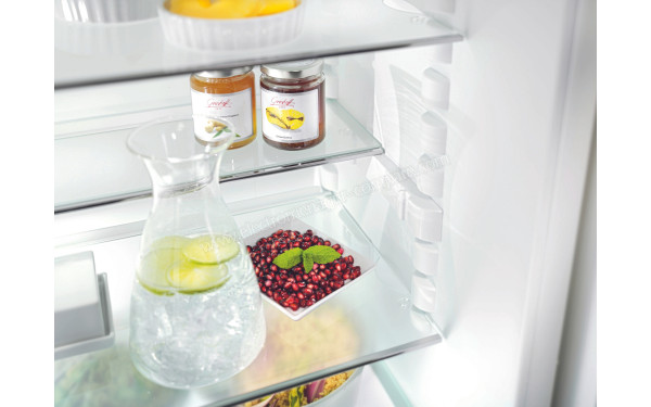 LIEBHERR KSL3130-21 - Clayettes