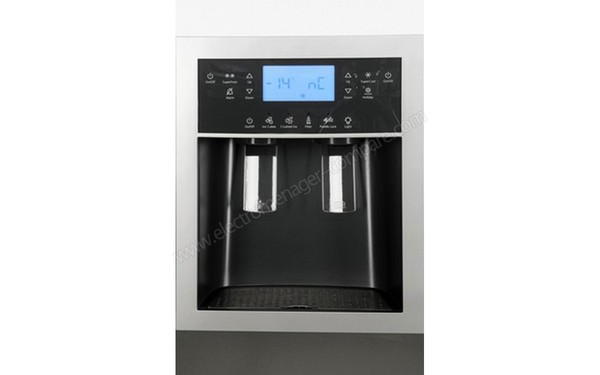 LIEBHERR SBSes 7273-9 - Commandes (cr&eacute;dit : Darty)