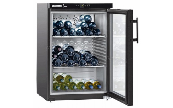 LIEBHERR WKb 1812-20 - Vue 3/4 gauche avec porte ouverte