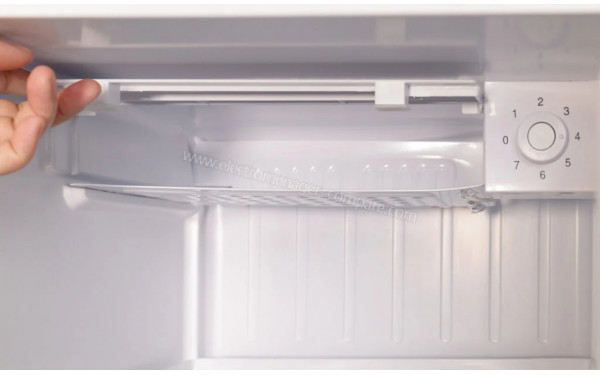 LINARIE LK48MBGREEN - Bac du cong&eacute;lateur