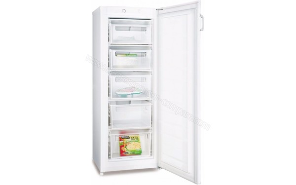 LISTO CAL 145-55b1 - Vue de l'int&eacute;rieur (cr&eacute;dit : Boulanger)