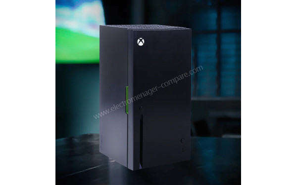 MICROSOFT Mini frigo Xbox Series X 4.5 litres - Mise en situation