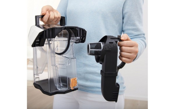 MIELE Blizzard CX1 Excellence EL - R&eacute;servoir d&eacute;mont&eacute; (cr&eacute;dit : Darty)