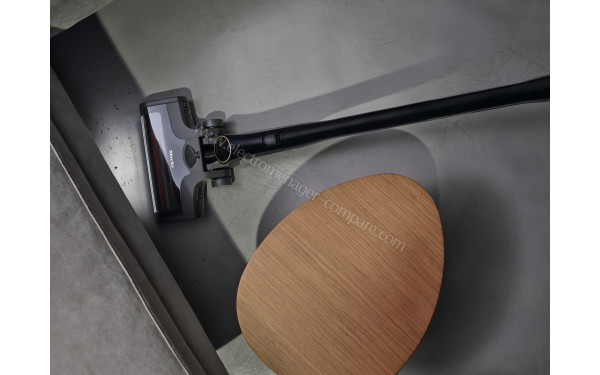 MIELE Triflex HX2 Noir Runner SOML5 - Mise en situation