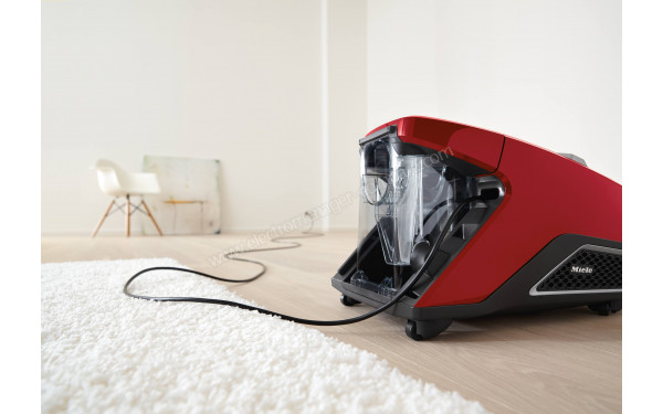 MIELE Blizzard CX1 Rouge Powerline SKRF5 - Vue de l'arri&egrave;re