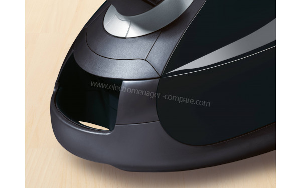 MIELE Complete C2 Noir Flex PowerLine SFAF5 - Mise en situation