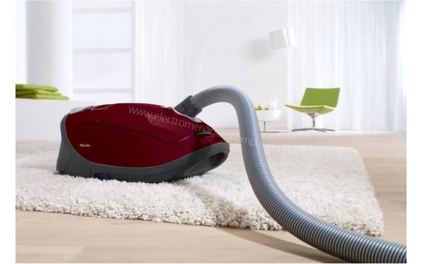MIELE Complete C3 Rouge Score Ecoline SGDP3 - Mise en situation