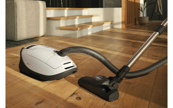 MIELE Complete C3 Blanc Silence EcoLine SGSK5 - Mise en situation