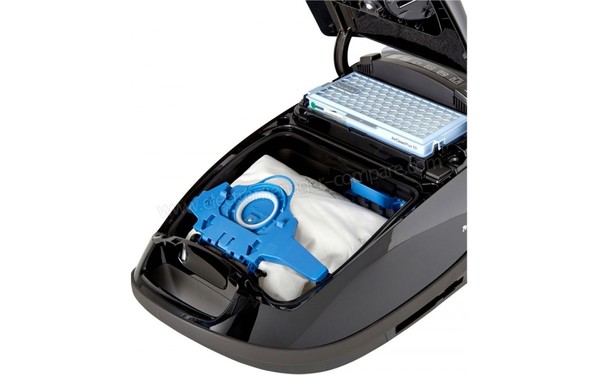 MIELE Complete C3 Noir Celebration Parquet SGSH1 - Vue de l'int&eacute;rieur (cr&eacute;dit : Boulanger)