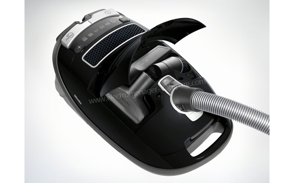 MIELE Complete C3 Black Diamond Ecoline SGSP3 - Vue des accessoires