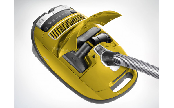 MIELE Complete C3 Jaune PowerLine SGDF3 - Vue des accessoires