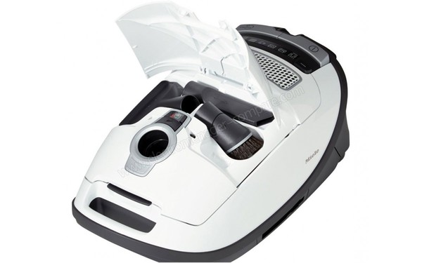 MIELE Complete C3 Blanc Silence EcoLine SGFK1 - Rangement accessoires  (cr&eacute;dit : Boulanger)
