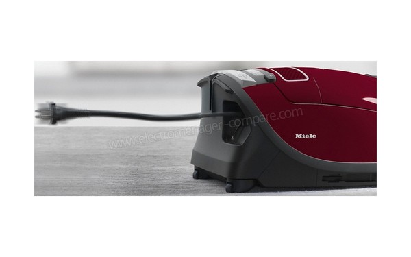 MIELE Complete C3 Pure Red Ecoline - Vue de l'enrouleur automatique du c&acirc;ble