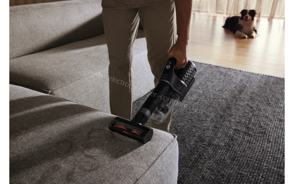 MIELE Duoflex HX1 Total Care Noir SQLL0 - Mise en situation