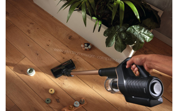 MIELE Duoflex HX1 Total Care Noir SQLL0 - Mise en situation