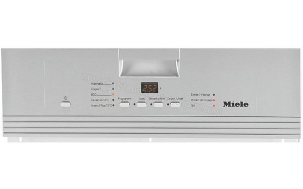 MIELE G 4220 Sci Inox - Panneau de commandes (cr&eacute;dit : Darty)