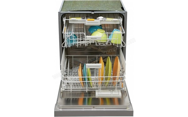 MIELE G 4942 SCi IN - Vue de l'int&eacute;rieur (cr&eacute;dit : Boulanger)
