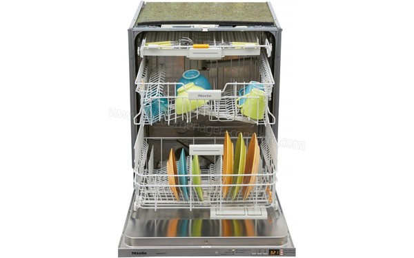 MIELE G 4997 SCVi XXL - Vue de l'int&eacute;rieur (cr&eacute;dit : Boulanger)