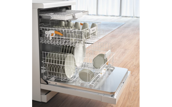 MIELE G 5612 SC Blanc - Vue des paniers