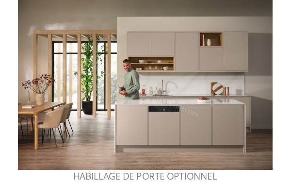 MIELE G 5812 SCi Noir - Mise en situation