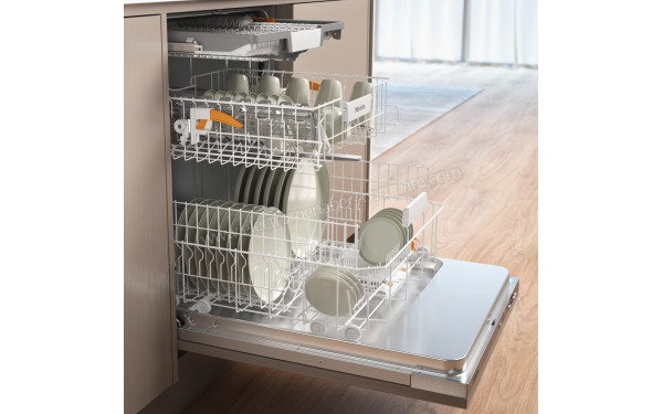 MIELE G 5856 SCVi XXL Inox - Vue des paniers
