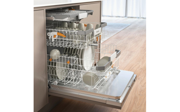 MIELE G 5868 SCVi XXL - Vue des paniers