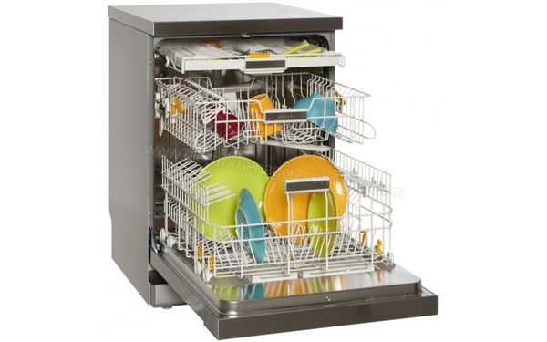 MIELE G 6410 SC Inox - Vue de l'int&eacute;rieur 2 (cr&eacute;dit : Boulanger)