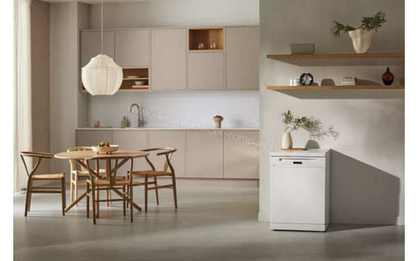 MIELE G 7042 SC AutoDos Blanc - Mise en situation