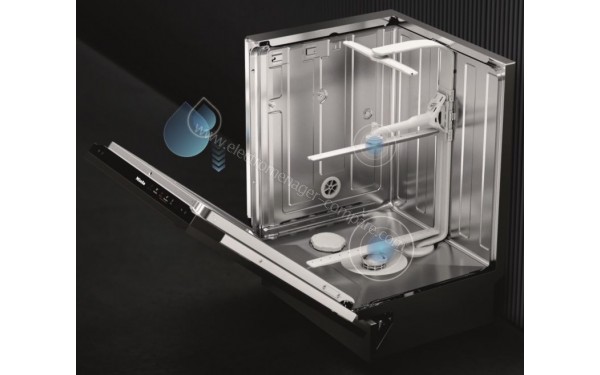 MIELE G 7100 SCU - Vue de la cuve (cr&eacute;dit : Boulanger)