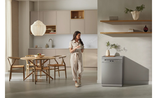 MIELE G 7130 SC Front AutoDos Inox - Mise en situation