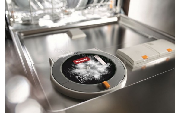 MIELE G 7910 SCi AutoDos - Vue du Power Disk (cr&eacute;dit : Boulanger)