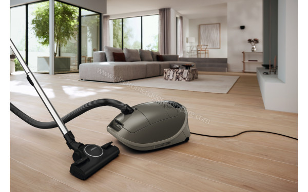 MIELE Guard M1 Silence Gris Casa SVYK0 - Mise en situation