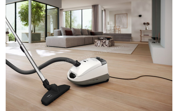 MIELE Guard S1 Parquet Flex Blanc STRF0 - Mise en situation