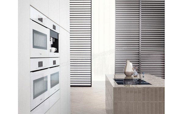 MIELE H 6800 BMX BB - Mise en situation