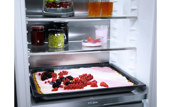 MIELE K 7793 C - Vue de l'int&eacute;rieur partie r&eacute;frig&eacute;rateur