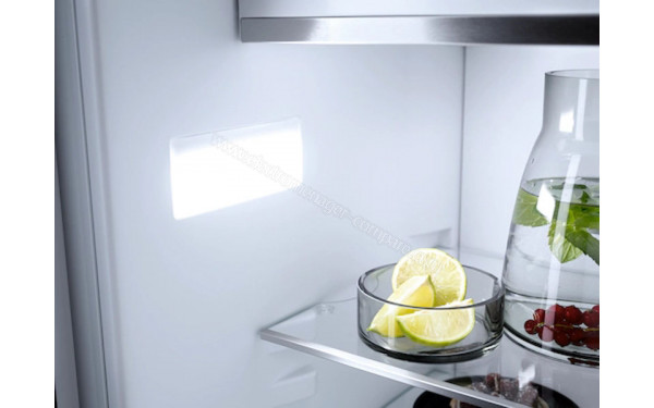 MIELE KF 7731 D - Eclairage int&eacute;gr&eacute; de type LED