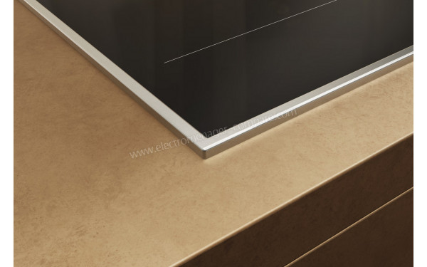 MIELE KM 8684-2 FR - Zoom sur les bordures