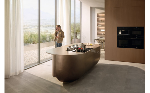MIELE KM 8695-2 FL - Mise en situation